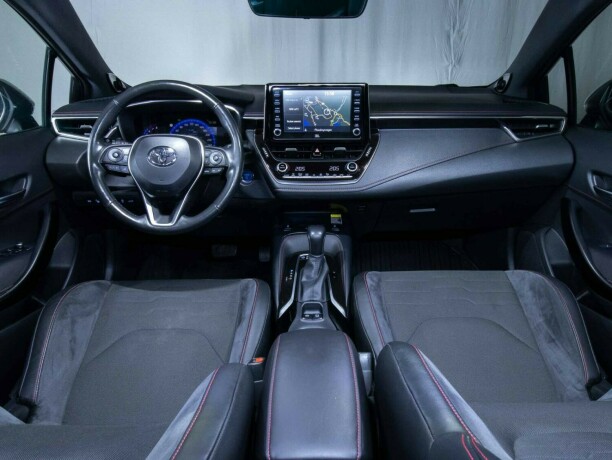 toyota-corolla-elektrisitetbensin-2019-big-36