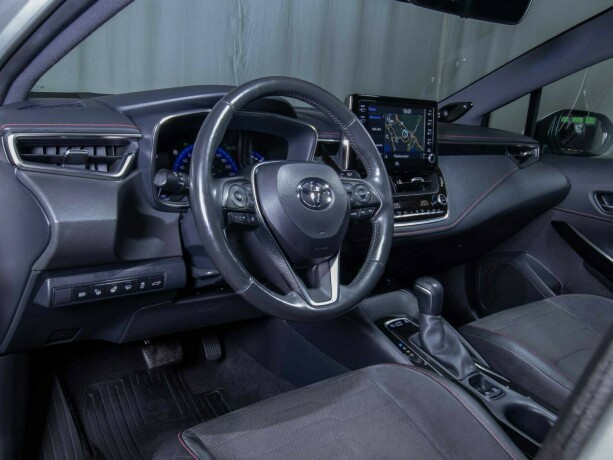 toyota-corolla-elektrisitetbensin-2019-big-44