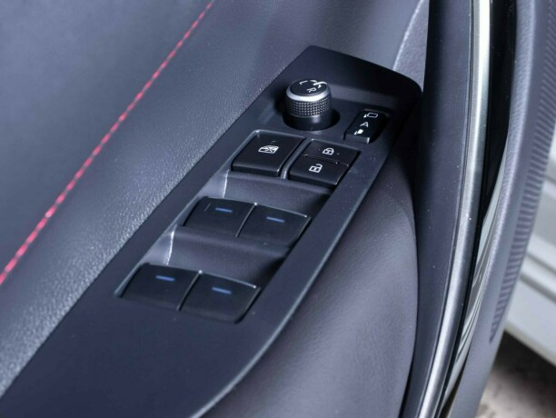 toyota-corolla-elektrisitetbensin-2019-big-46