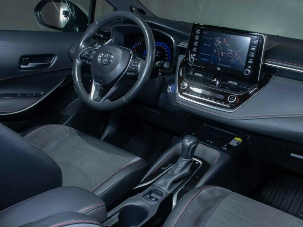 toyota-corolla-elektrisitetbensin-2019-big-24