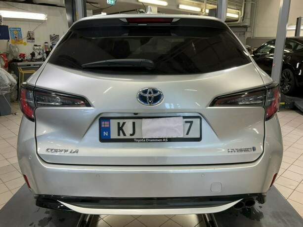 toyota-corolla-elektrisitetbensin-2019-big-4