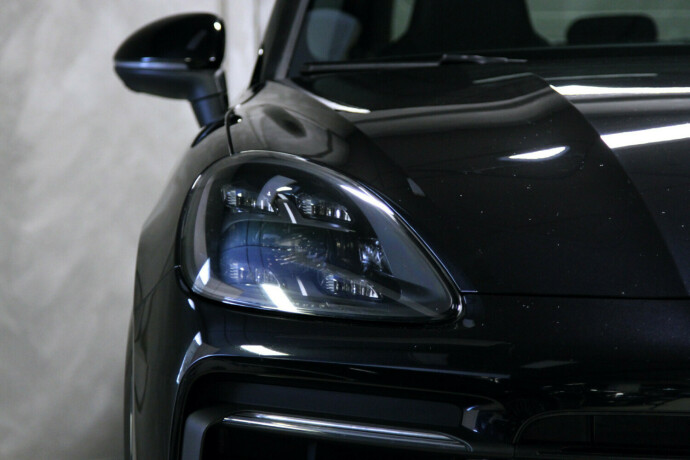 porsche-cayenne-elektrisitetbensin-2019-big-40