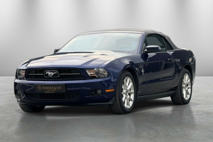 ford-mustang-bensin-2010-big-0