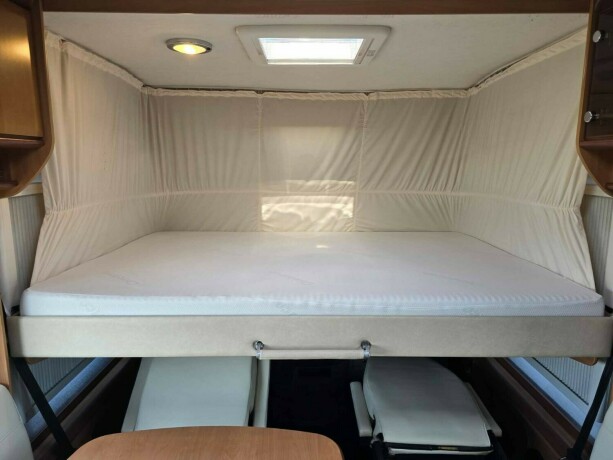 concorde-credo-i735h-diesel-2009-big-21