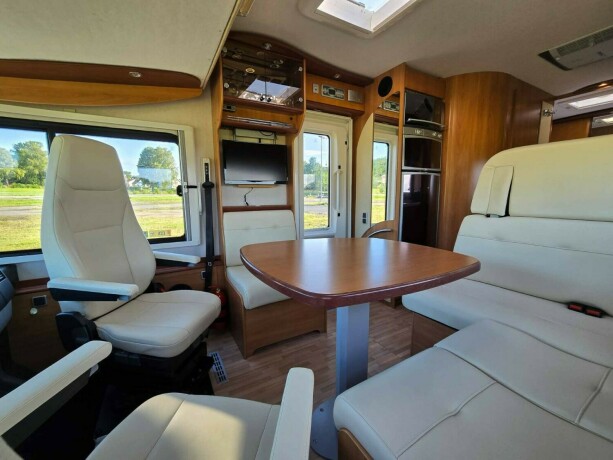 concorde-credo-i735h-diesel-2009-big-31