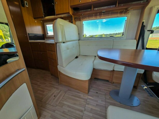 concorde-credo-i735h-diesel-2009-big-30