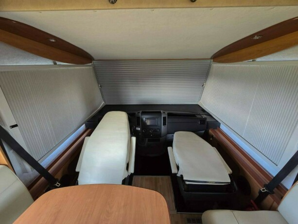 concorde-credo-i735h-diesel-2009-big-20