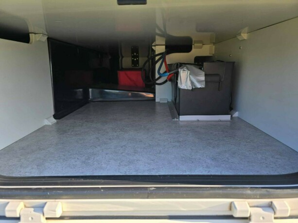concorde-credo-i735h-diesel-2009-big-97