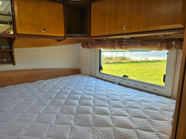 concorde-credo-i735h-diesel-2009-big-62
