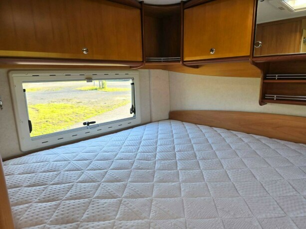 concorde-credo-i735h-diesel-2009-big-63