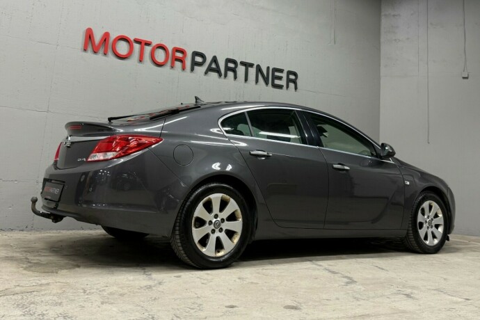 opel-insignia-diesel-2011-big-7