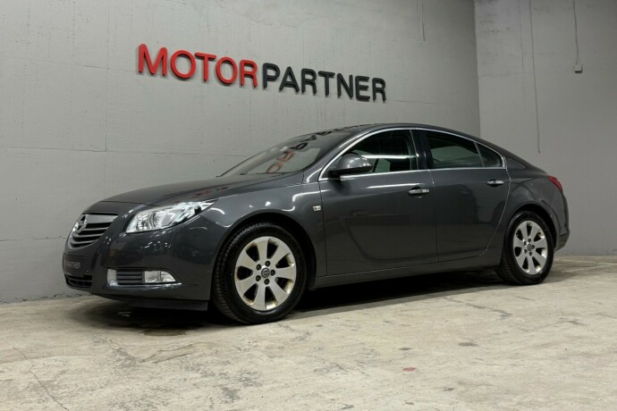 opel-insignia-diesel-2011-big-0