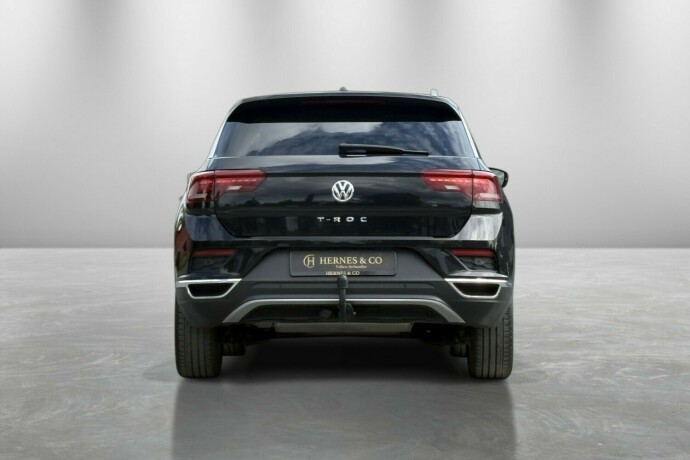 volkswagen-t-roc-bensin-2019-big-7