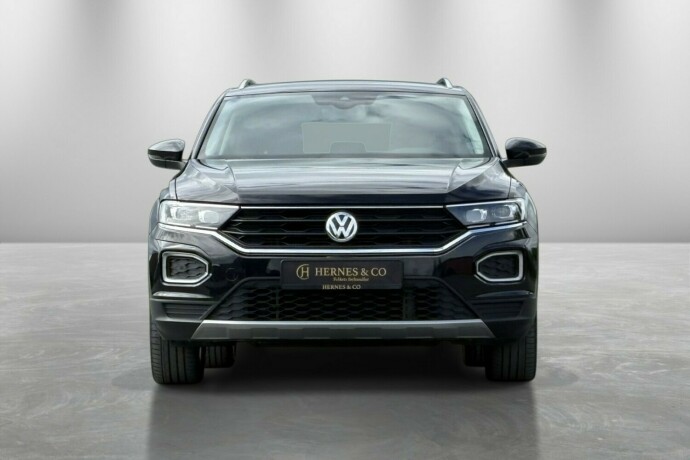 volkswagen-t-roc-bensin-2019-big-2