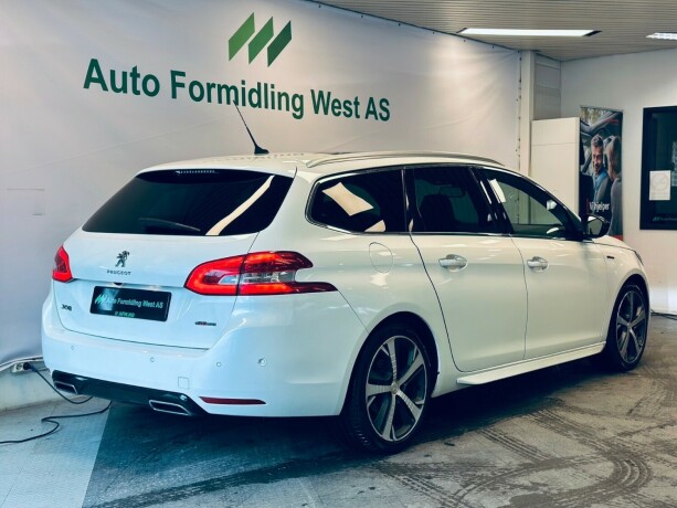 peugeot-308-bensin-2015-big-8