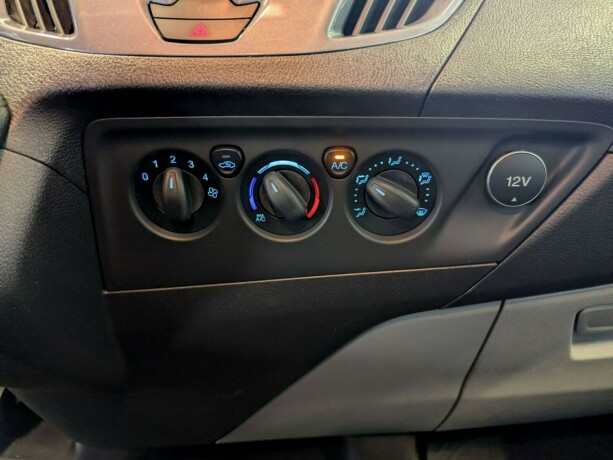 ford-transit-diesel-2014-big-18