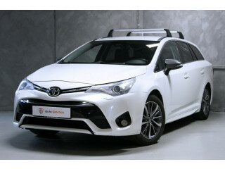 Toyota | Avensis | Bensin | 2015