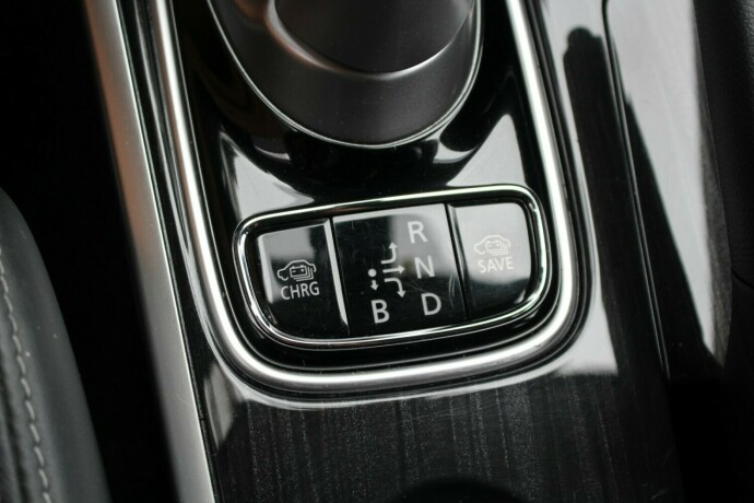 mitsubishi-outlander-elektrisitetbensin-2016-big-22