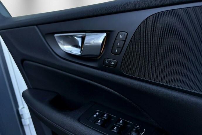 volvo-v60-elektrisitetbensin-2020-big-32