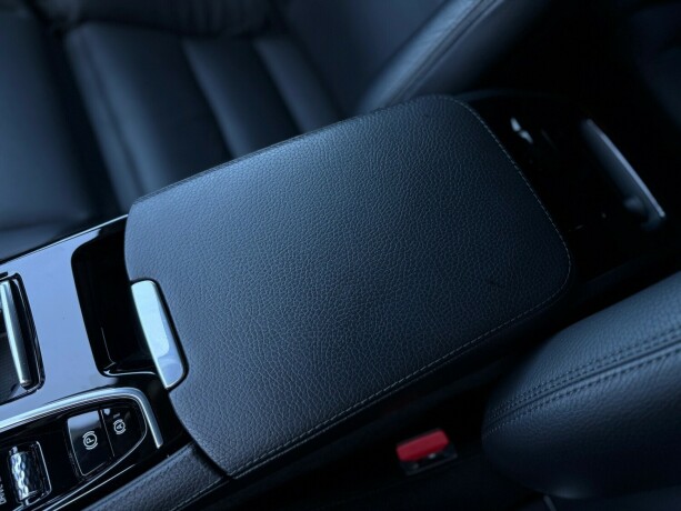 volvo-v60-elektrisitetbensin-2020-big-4