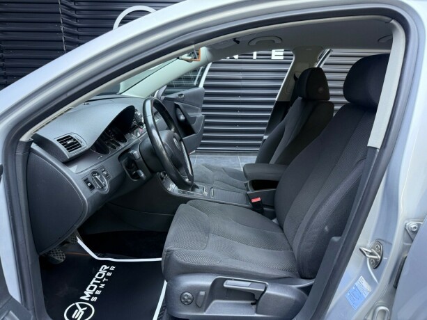 volkswagen-passat-diesel-2008-big-19