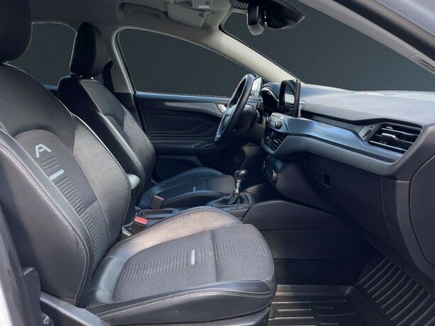 ford-focus-diesel-2019-big-11