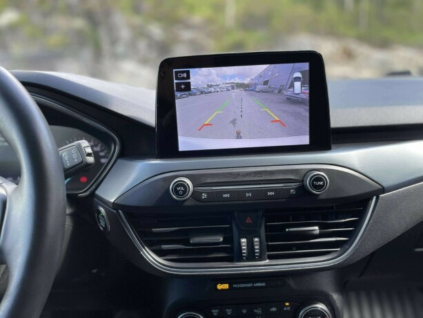 ford-focus-diesel-2019-big-25