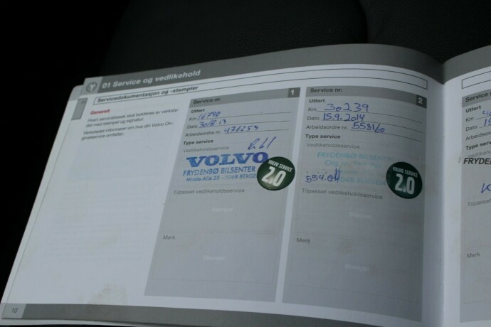 volvo-v40-diesel-2013-big-16