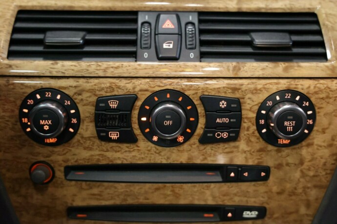 bmw-6-serie-bensin-2005-big-15