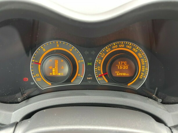 toyota-auris-diesel-2007-big-19