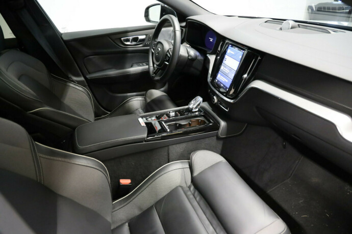 volvo-v60-elektrisitetbensin-2025-big-10