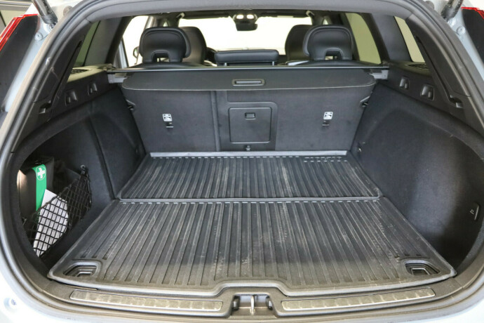 volvo-v60-elektrisitetbensin-2025-big-15