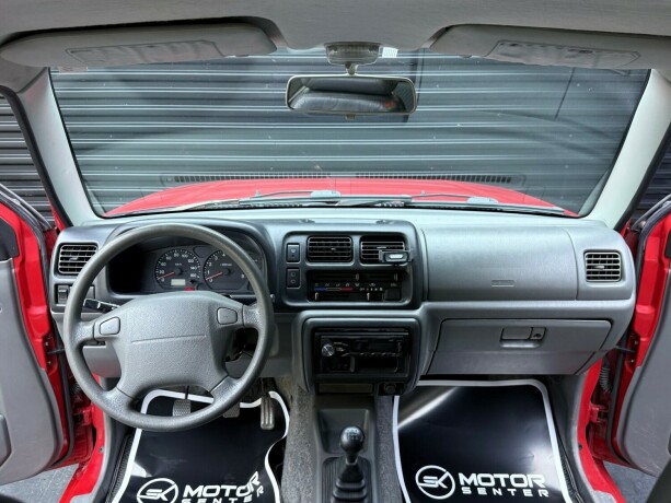 suzuki-jimny-bensin-2001-big-9