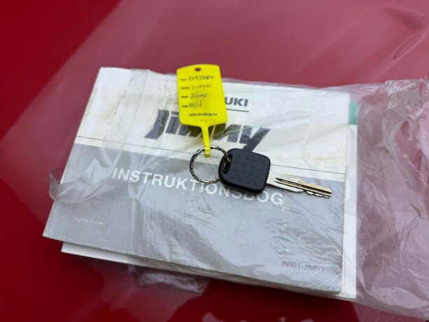 suzuki-jimny-bensin-2001-big-23