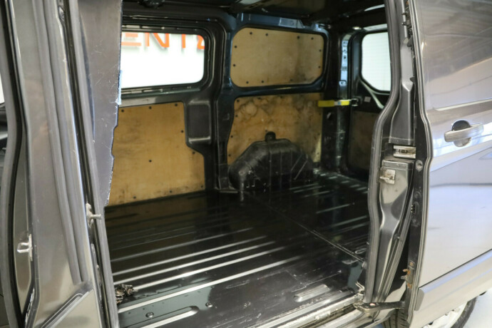 ford-transit-custom-diesel-2016-big-10