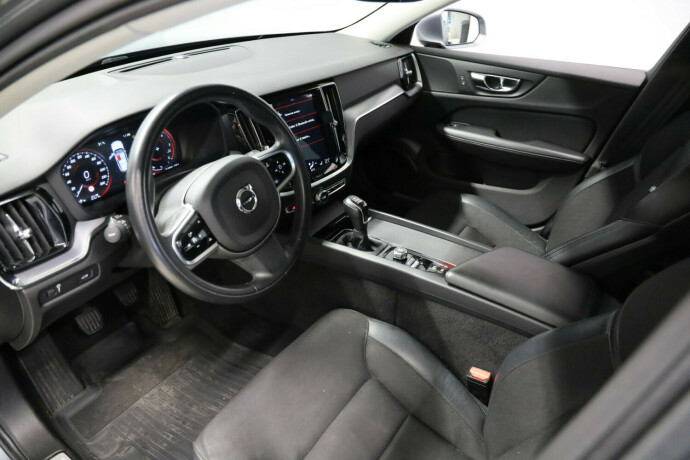 volvo-v60-diesel-2019-big-6