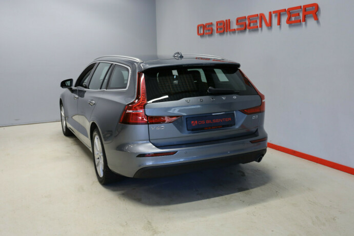volvo-v60-diesel-2019-big-5