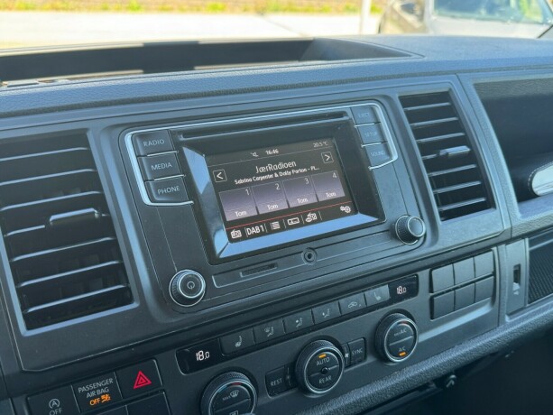 volkswagen-caravelle-diesel-2019-big-10