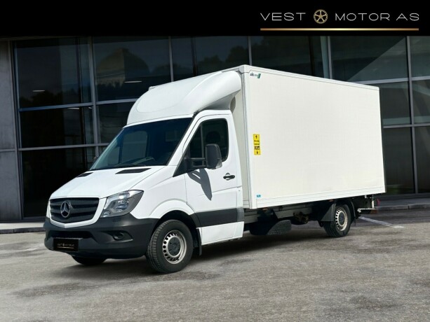 mercedes-benz-sprinter-diesel-2017-big-2