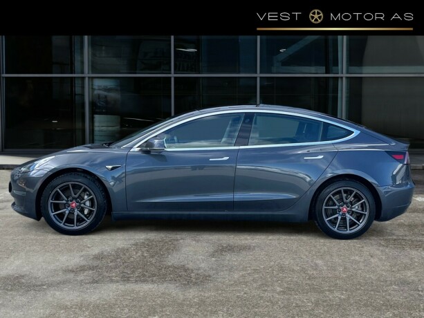 tesla-model-3-elektrisitet-2020-big-3