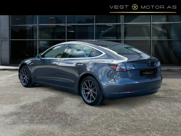 tesla-model-3-elektrisitet-2020-big-4