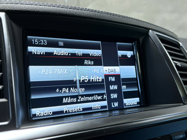 mercedes-benz-gl-diesel-2013-big-16