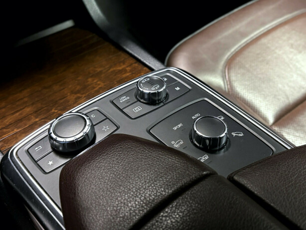 mercedes-benz-gl-diesel-2013-big-20