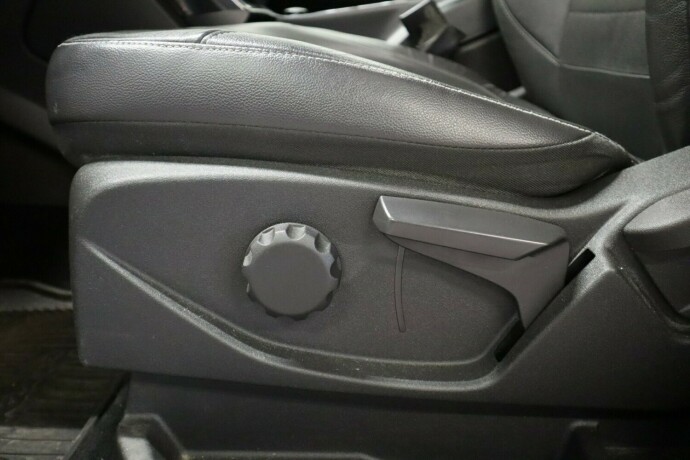 ford-kuga-diesel-2014-big-17