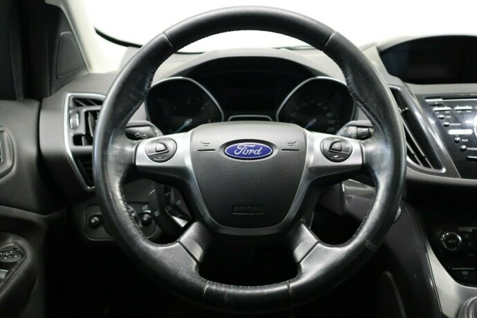 ford-kuga-diesel-2014-big-36