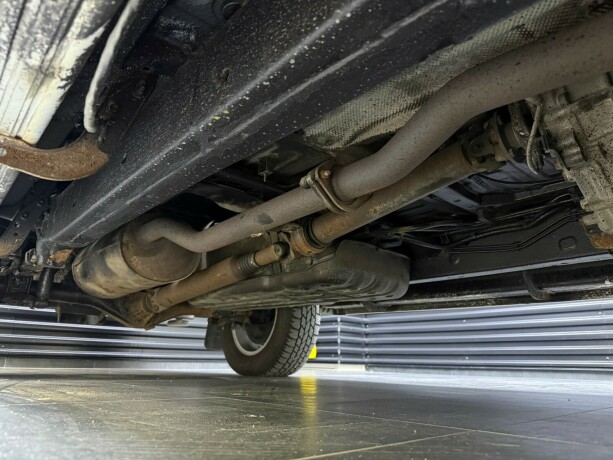 toyota-hilux-diesel-2012-big-14
