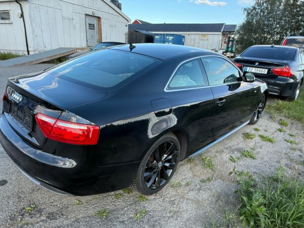 audi-a5-bensin-2008-big-6