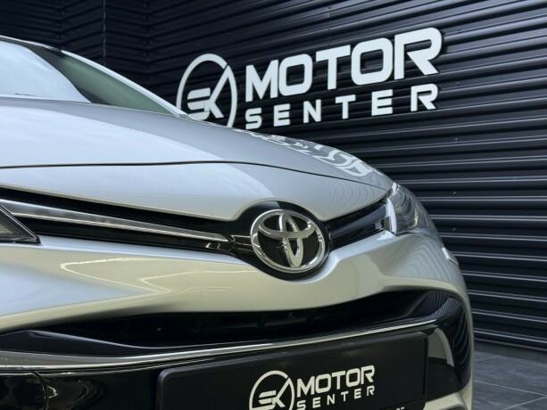 toyota-avensis-bensin-2017-big-4