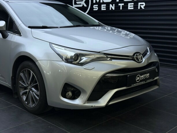 toyota-avensis-bensin-2017-big-2