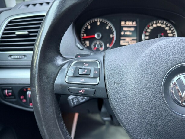 volkswagen-sharan-diesel-2013-big-14